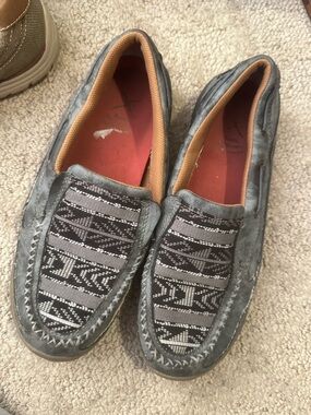 Twisted X Gray Patterned Women's Slip-On Loafers with Tan Lining